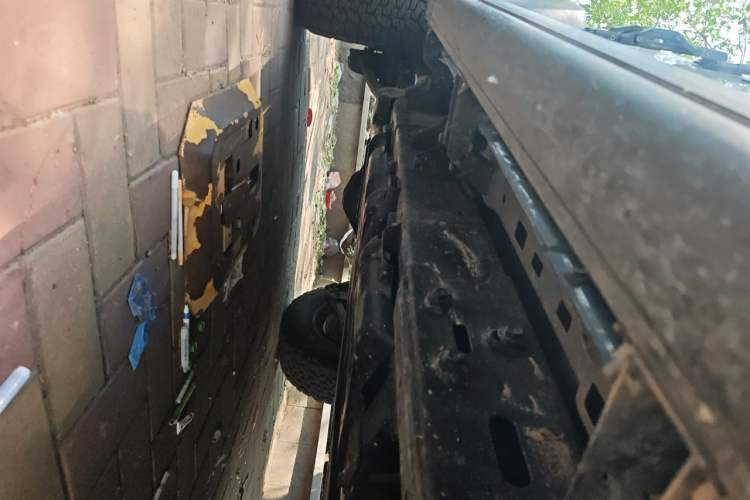 Used Jeep Wrangler 2021 2.0T Robin Hood Four-Door Edition Chassis Front Right