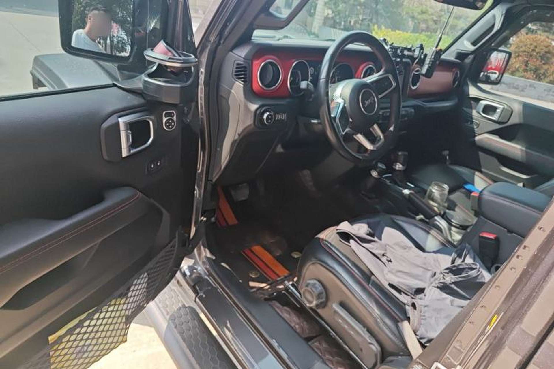 Used Jeep Wrangler 2021 2.0T Robin Hood Four-Door Edition Driver Seat
