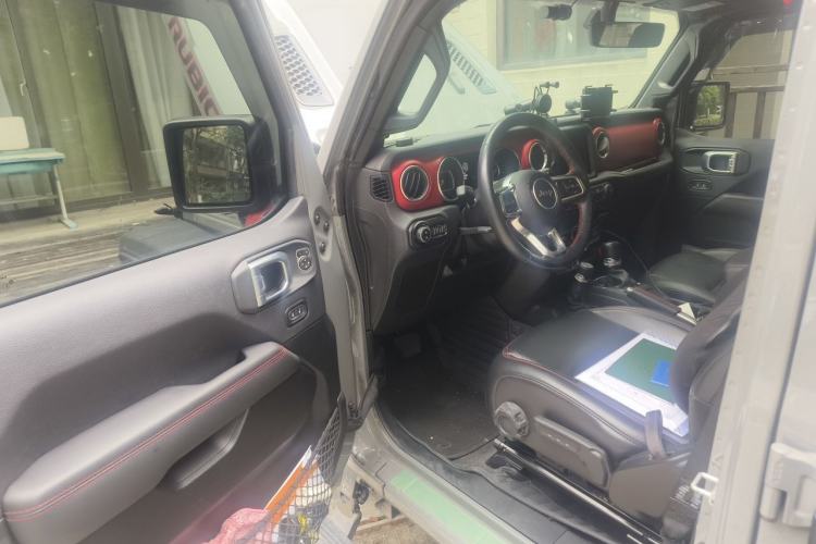 Used Jeep Wrangler 2021 2.0T Robin Hood Four-Door Edition Driver Seat