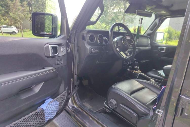Used Jeep Wrangler 2021 2.0T 80th Anniversary Edition Driver Seat