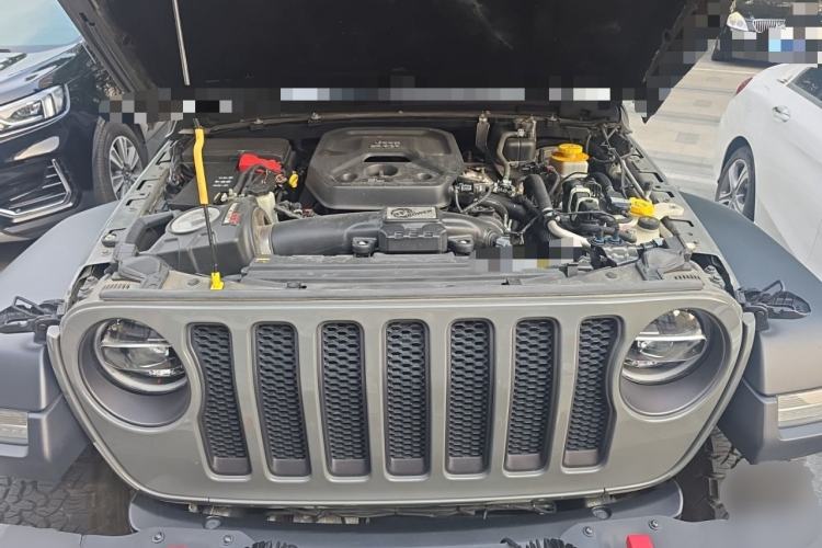 Used Jeep Wrangler 2021 2.0T Robin Hood Four-Door Edition Engine Bay