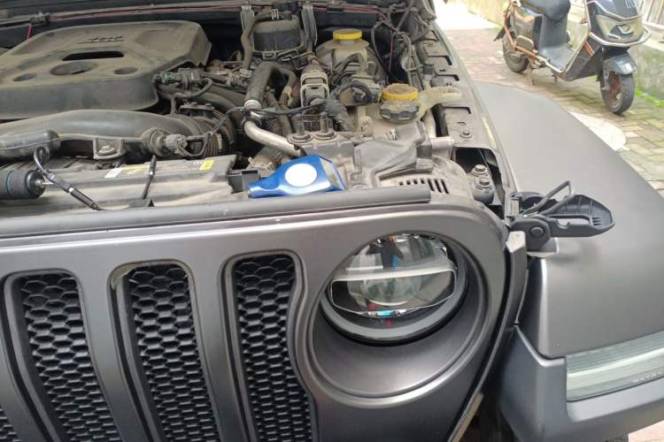 Used Jeep Wrangler 2021 2.0T 80th Anniversary Edition Engine Bay Left