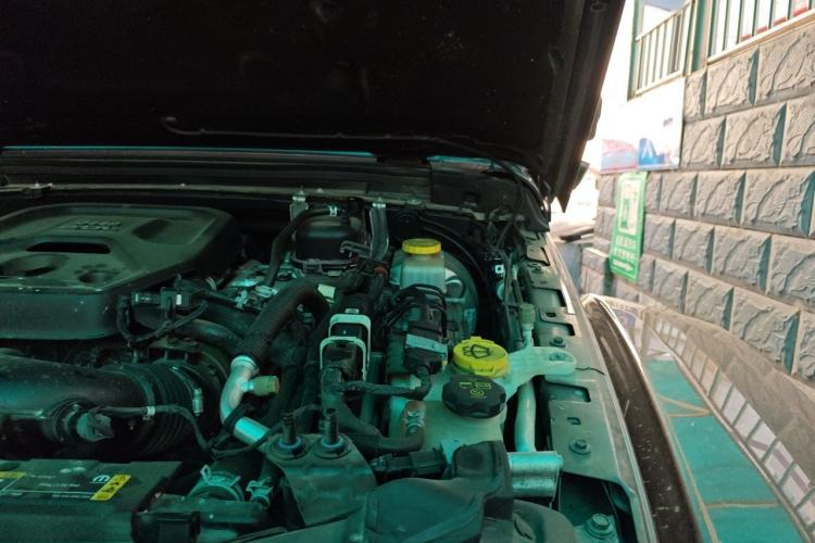Used Jeep Wrangler 2021 2.0T Robin Hood Four-Door Edition Engine Bay Left