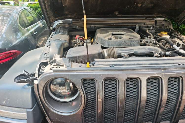 Used Jeep Wrangler 2021 2.0T Robin Hood Four-Door Edition Engine Bay Right
