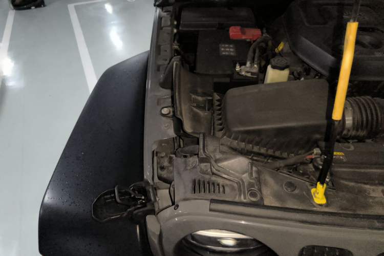 Used Jeep Wrangler 2021 2.0T Robin Hood Four-Door Edition Engine Bay Right