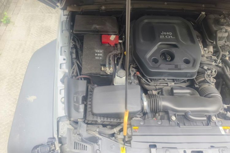 Used Jeep Wrangler 2021 2.0T Robin Hood Four-Door Edition Engine Bay Right