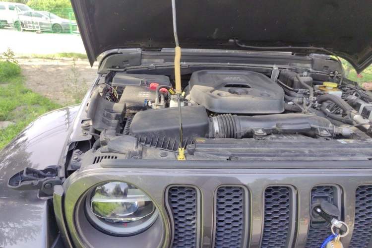 Used Jeep Wrangler 2021 2.0T 80th Anniversary Edition Engine Bay Right