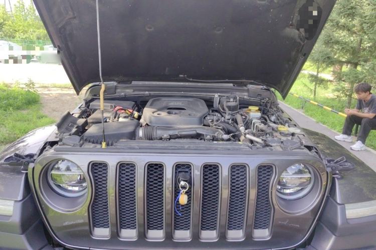 Used Jeep Wrangler 2021 2.0T 80th Anniversary Edition Engine Bay