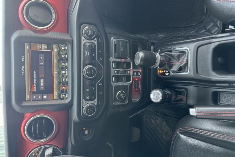 Used Jeep Wrangler 2021 2.0T Robin Hood Four-Door Edition Exterior 11