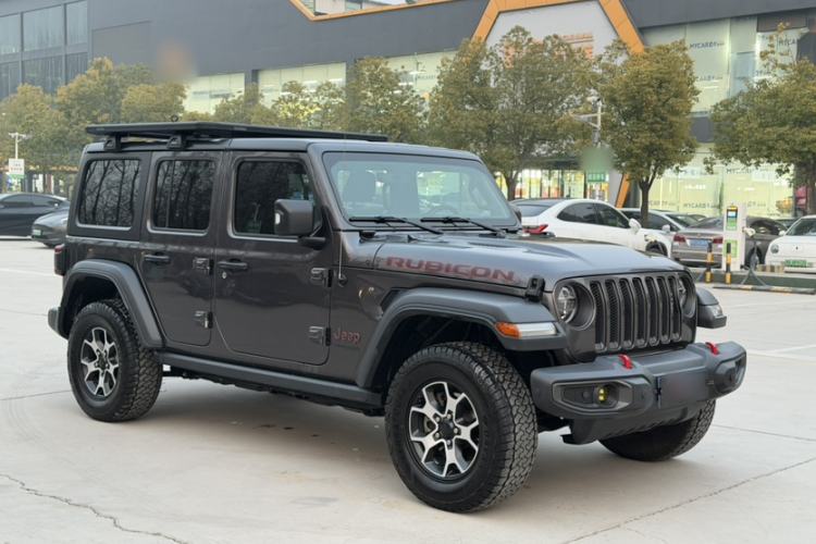 Used Jeep Wrangler 2021 2.0T Sahara Four-Door Edition Exterior 2