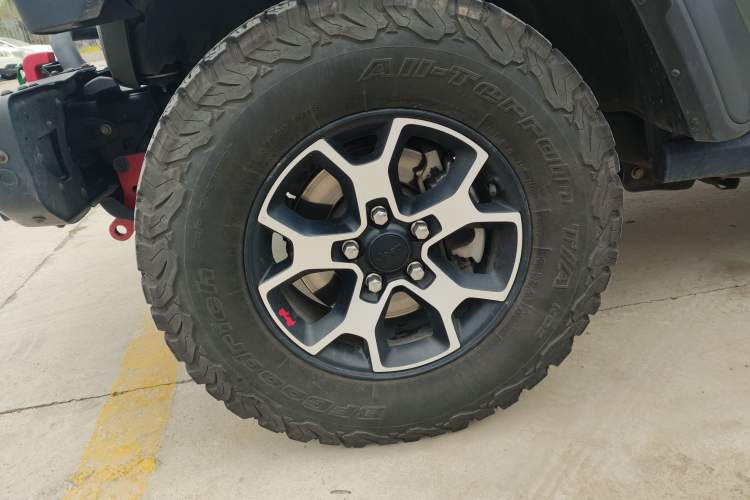 Used Jeep Wrangler 2021 2.0T Robin Hood Four-Door Edition Exterior 4