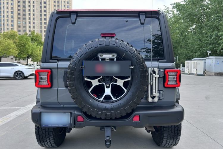 Used Jeep Wrangler 2021 2.0T Robin Hood Four-Door Edition Exterior 8