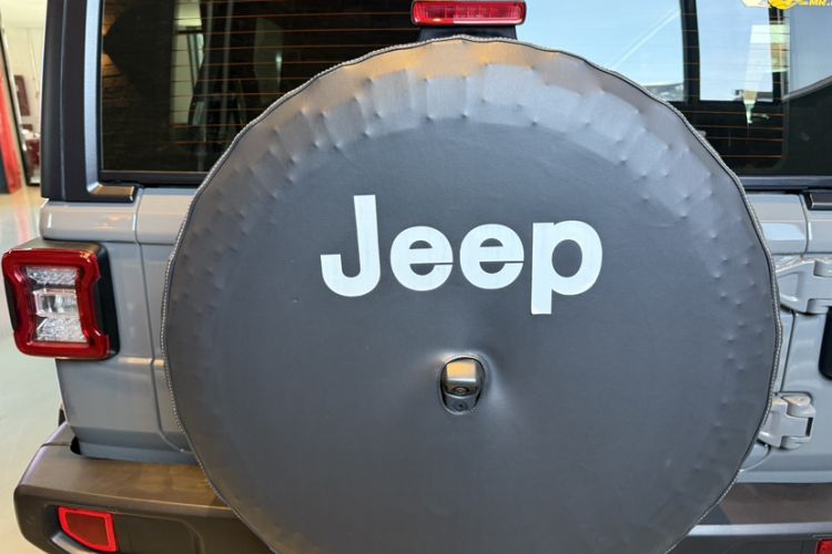 Used Jeep Wrangler 2021 2.0T Robin Hood Four-Door Edition Exterior 8