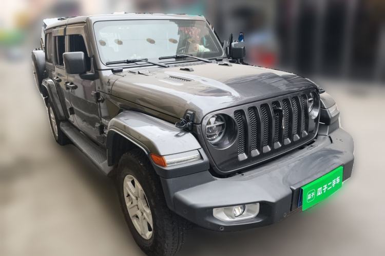 Used Jeep Wrangler 2021 2.0T Sahara Four-Door Edition Front Right 45 Deg