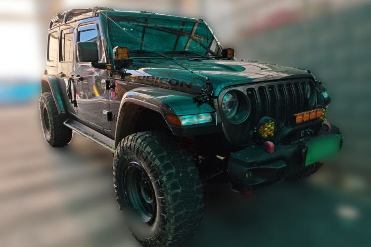 Used Jeep Wrangler 2021 2.0T Robin Hood Four-Door Edition Front Right 45 Deg