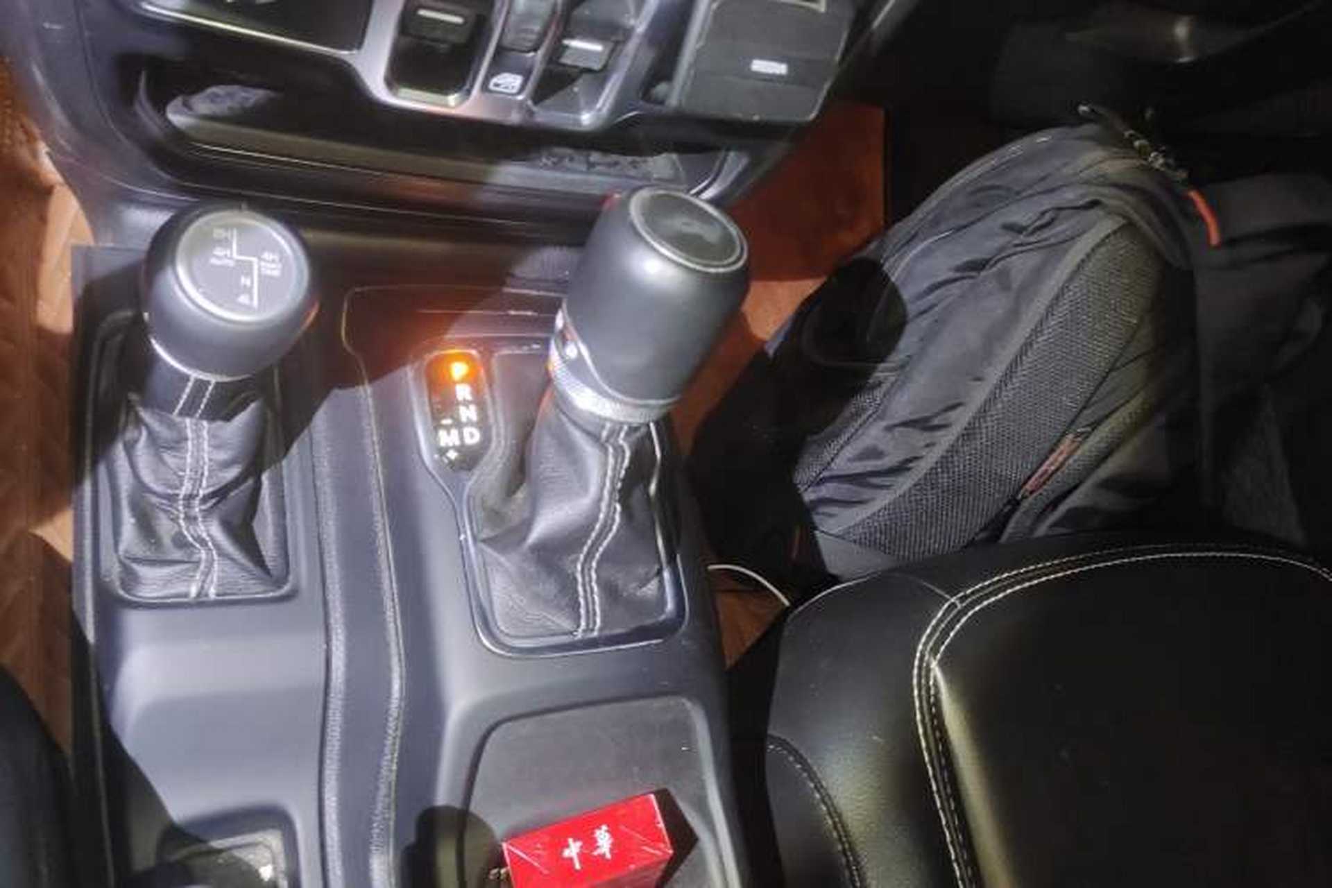 Used Jeep Wrangler  Gear Lever