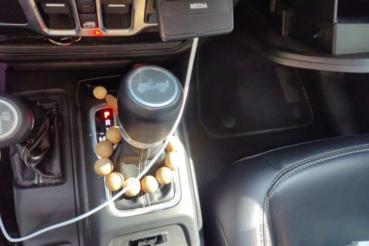 Used Jeep Wrangler 2021 2.0T 80th Anniversary Edition Gear Lever