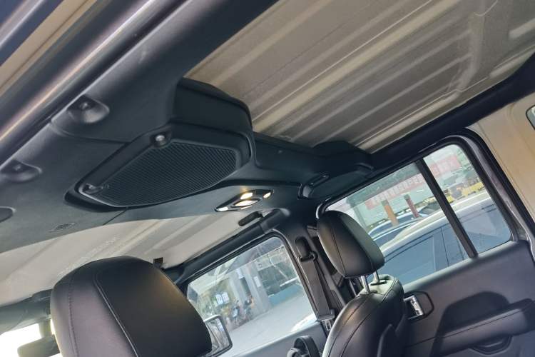 Used Jeep Wrangler 2021 2.0T Robin Hood Four-Door Edition Headliner