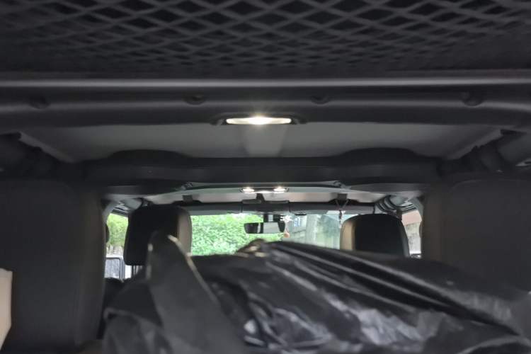 Used Jeep Wrangler 2021 2.0T Sahara Four-Door Edition Headliner
