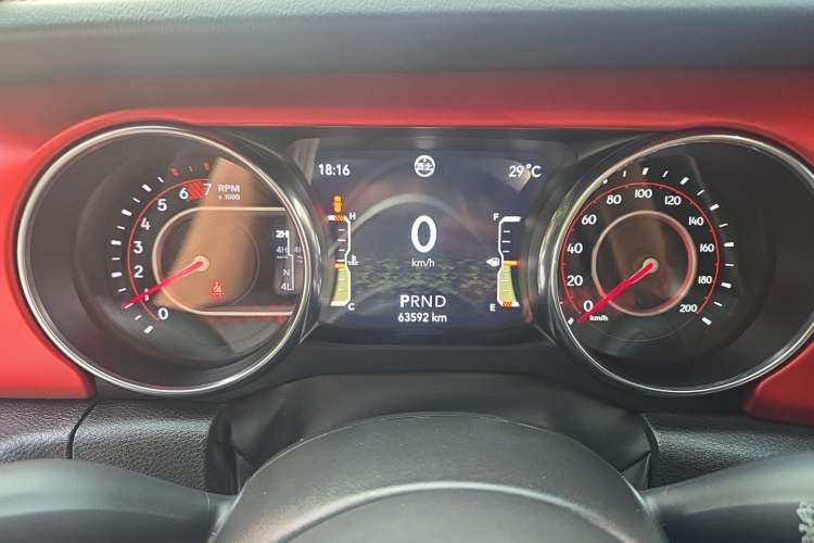 Used Jeep Wrangler 2021 2.0T Robin Hood Four-Door Edition Instrument Cluster