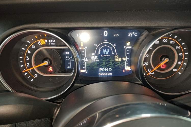 Used Jeep Wrangler 2021 2.0T Sahara Four-Door Edition Instrument Cluster