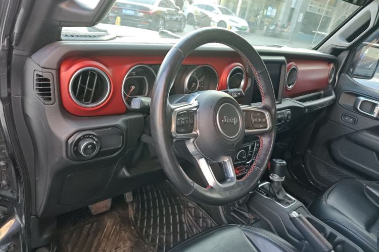Used Jeep Wrangler 2021 2.0T Robin Hood Four-Door Edition Interior 2