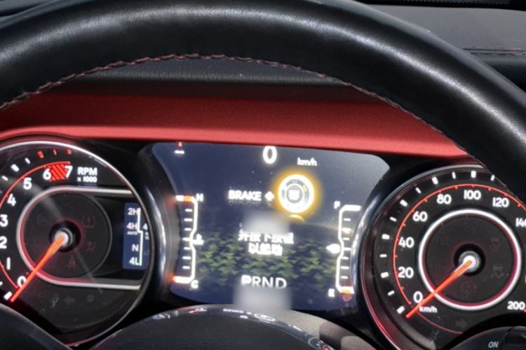 Used Jeep Wrangler 2021 2.0T Sahara Four-Door Edition Interior 5