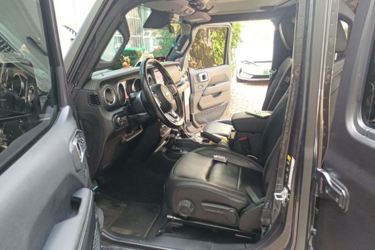 Used Jeep Wrangler 2021 2.0T 80th Anniversary Edition Left Front Seat