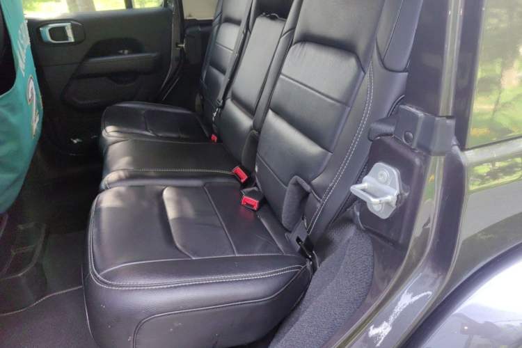 Used Jeep Wrangler 2021 2.0T 80th Anniversary Edition Left Rear Seat