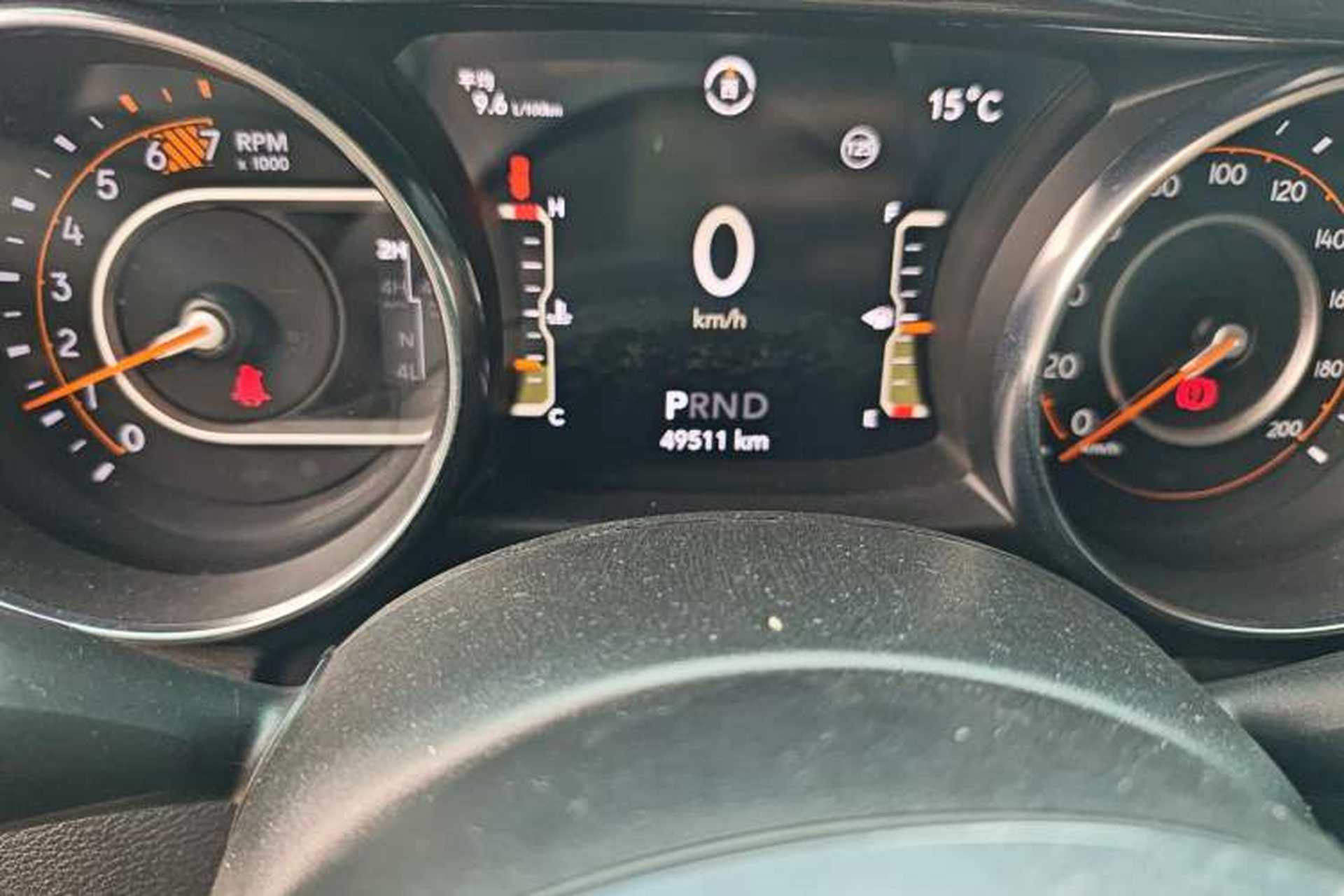 Used Jeep Wrangler 2021 2.0T Sahara Four-Door Edition Odometer Close Up