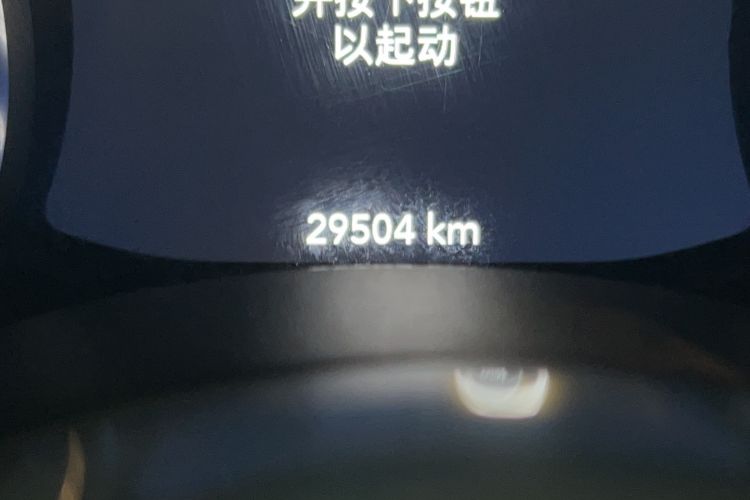 Used Jeep Wrangler 2021 2.0T Sahara Four-Door Edition Odometer Close Up
