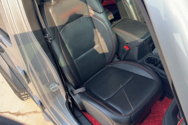 Used Jeep Wrangler 2021 2.0T Robin Hood Four-Door Edition Right Front Seat