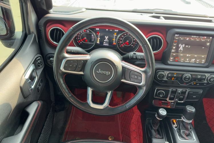 Used Jeep Wrangler 2021 2.0T Robin Hood Four-Door Edition Steering Wheel