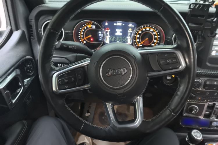 Used Jeep Wrangler 2021 2.0T Sahara Four-Door Edition Steering Wheel