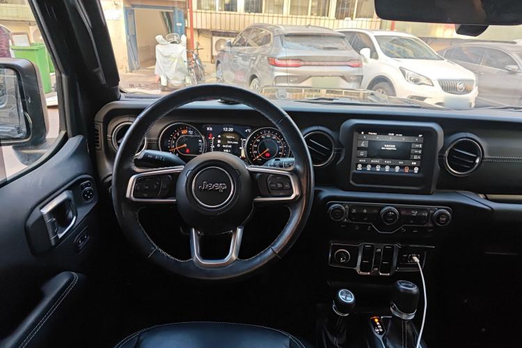 Used Jeep Wrangler 2021 2.0T Sahara Four-Door Edition Steering Wheel