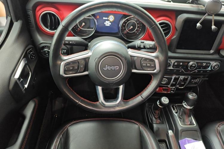 Used Jeep Wrangler 2021 2.0T Robin Hood Four-Door Edition Steering Wheel