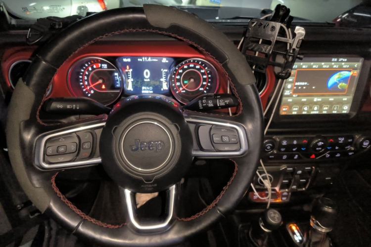 Used Jeep Wrangler 2021 2.0T Robin Hood Four-Door Edition Steering Wheel
