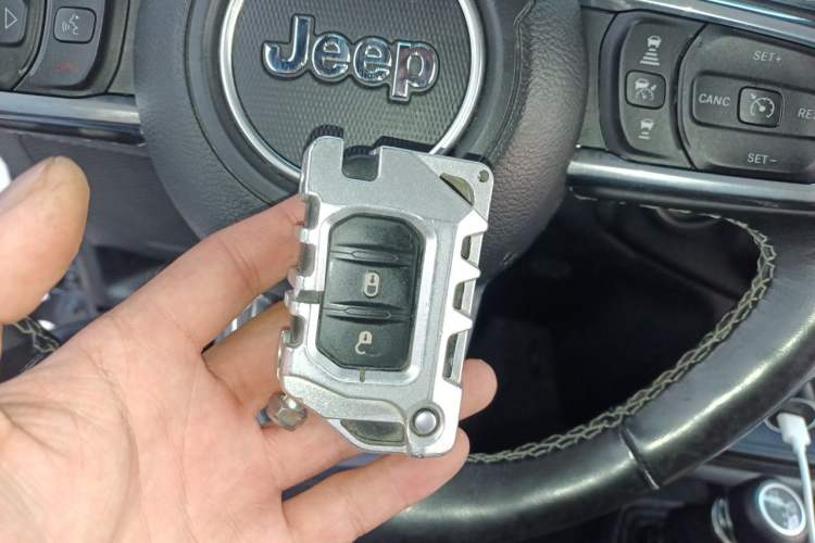 Used Jeep Wrangler 2021 2.0T 80th Anniversary Edition Vehicle Key