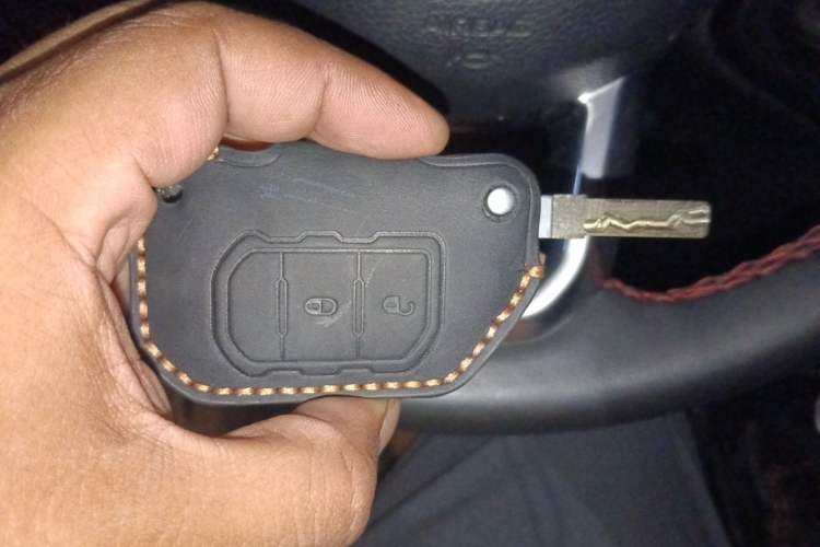 Used Jeep Wrangler 2021 2.0T Robin Hood Four-Door Edition Vehicle Key