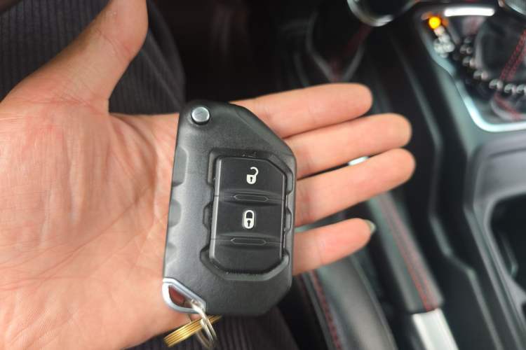 Used Jeep Wrangler 2021 2.0T Robin Hood Four-Door Edition Vehicle Key