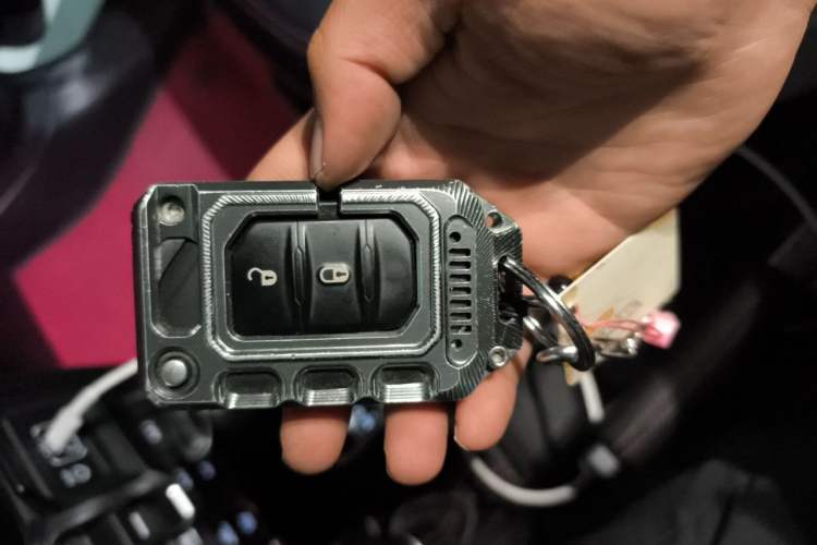 Used Jeep Wrangler 2021 2.0T Robin Hood Four-Door Edition Vehicle Key