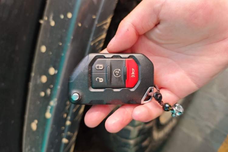 Used Jeep Wrangler 2021 2.0T Robin Hood Four-Door Edition Vehicle Key