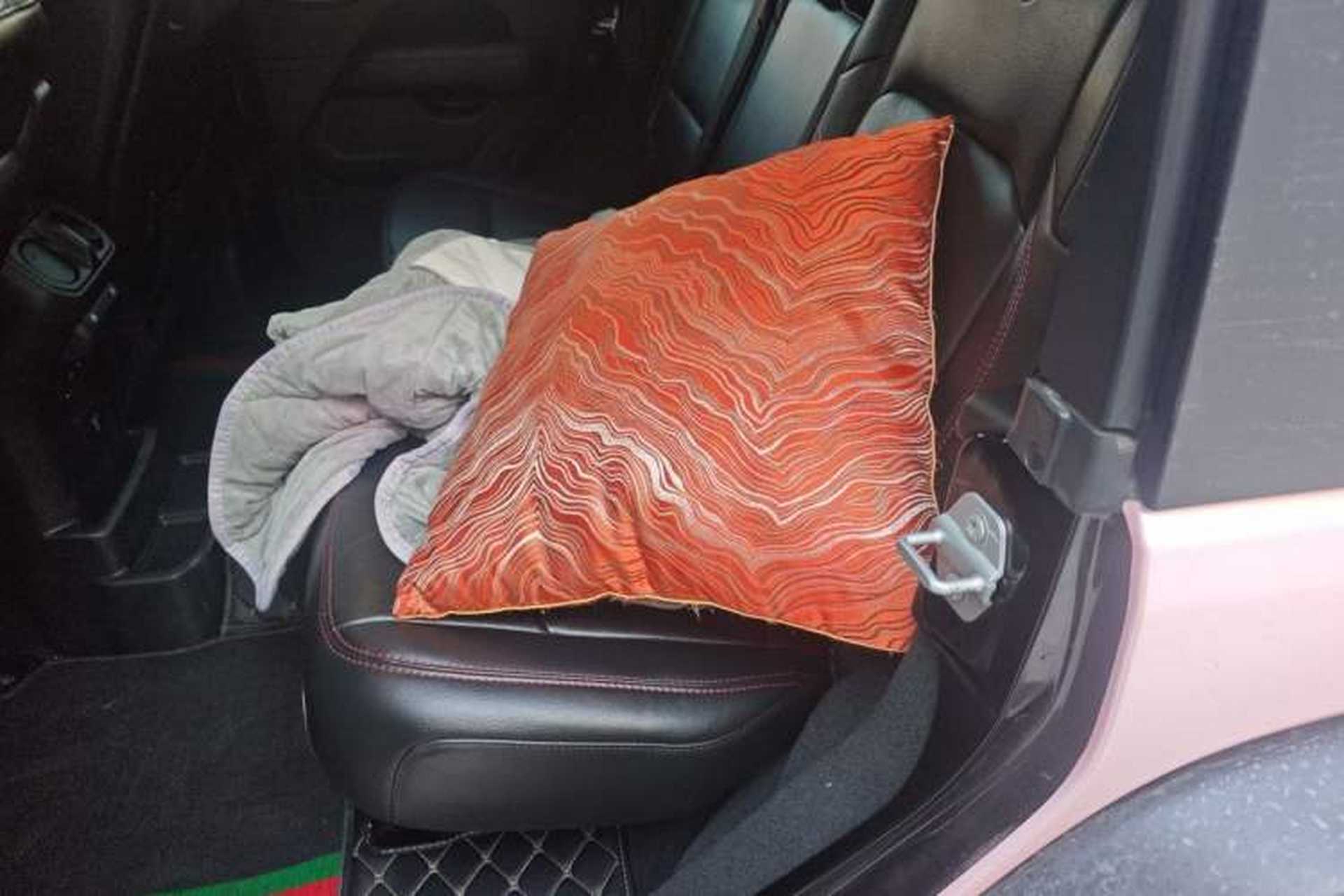 Used Jeep Wrangler 2021 2.0T Robin Hood Four-Door Edition Left Rear Seat
