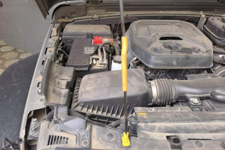 Used Jeep Wrangler 2021 2.0T Robin Hood Four-Door Edition Engine Bay Right