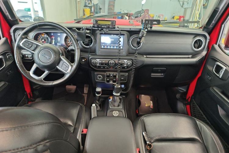 Used Jeep Wrangler 2021 2.0T Sahara Four-Door Edition Center Console