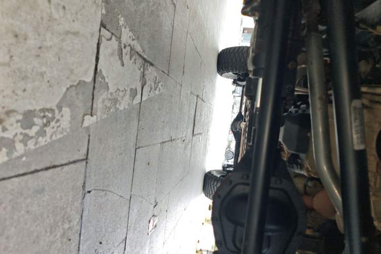Used Jeep Wrangler 2021 2.0T Sahara Four-Door Edition Chassis Front