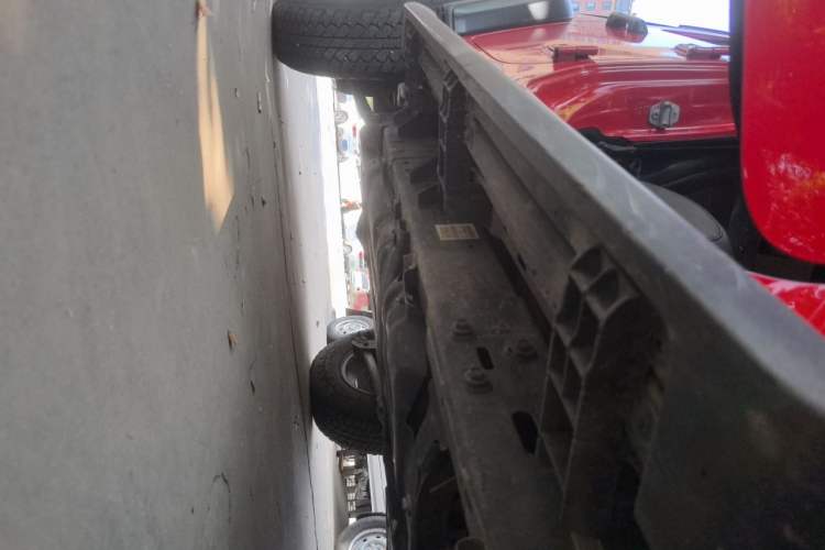 Used Jeep Wrangler 2021 2.0T Sahara Four-Door Edition Chassis Front Right