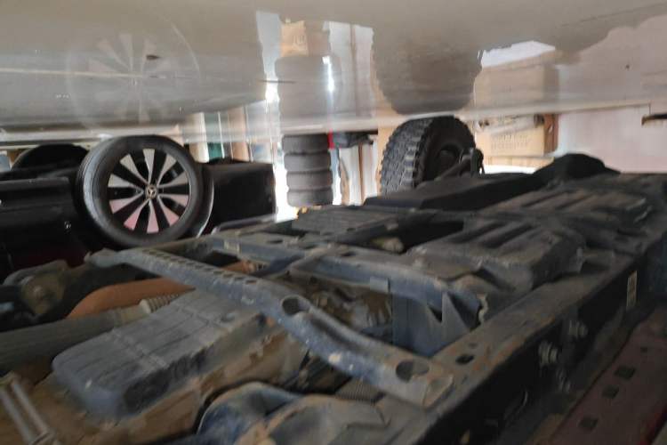 Used Jeep Wrangler 2021 2.0T Robin Hood Four-Door Edition Chassis Front Right