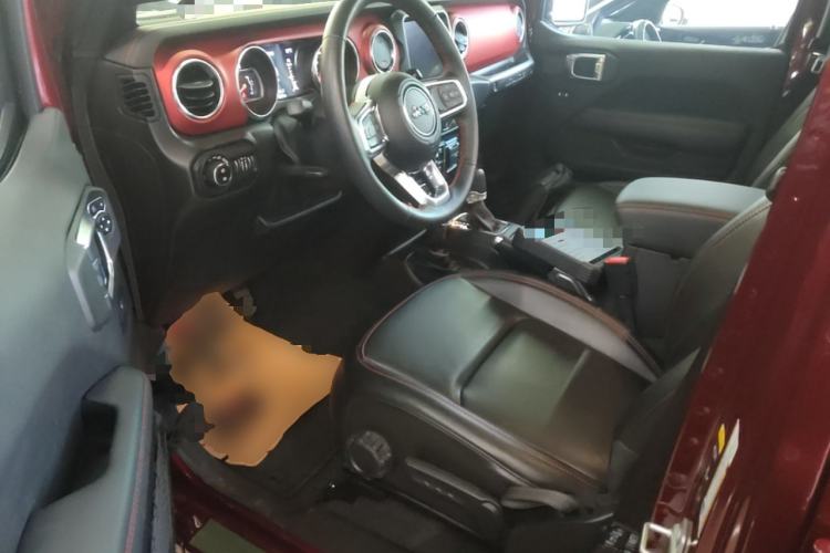 Used Jeep Wrangler 2021 2.0T Robin Hood Four-Door Edition Driver Seat