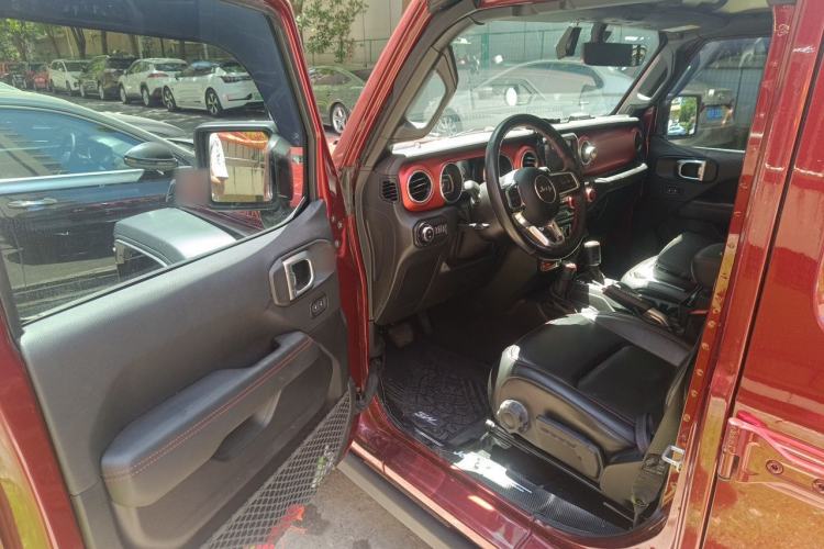 Used Jeep Wrangler 2021 2.0T Robin Hood Four-Door Edition Driver Seat